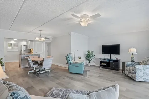 868 Bayway Boulevard Clearwater Beach FL 33767