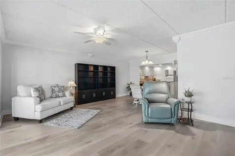 868 Bayway Boulevard Clearwater Beach FL 33767
