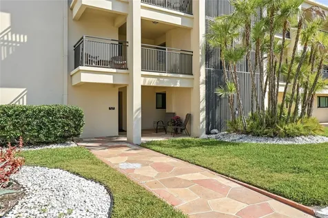 868 Bayway Boulevard Clearwater Beach FL 33767