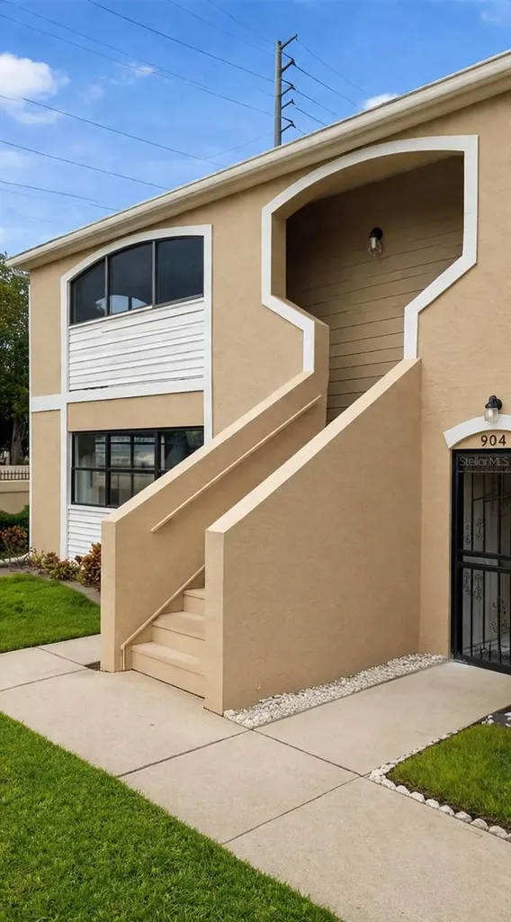 3160 S Semoran Boulevard Orlando FL 32822