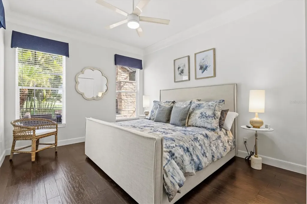 7305 Links Court Sarasota FL 34243