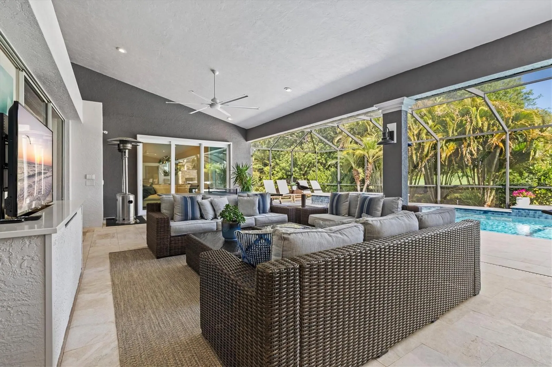 7305 Links Court Sarasota FL 34243