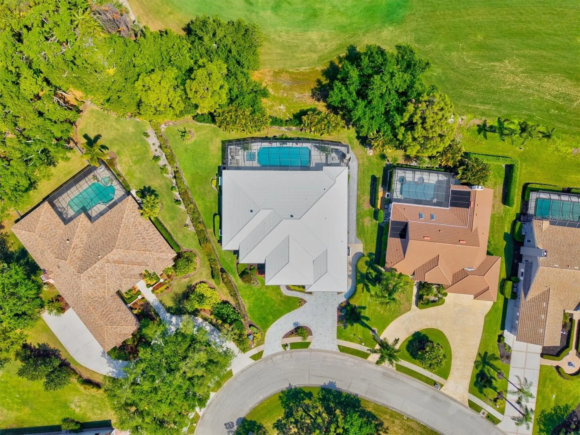 7305 Links Court Sarasota FL 34243