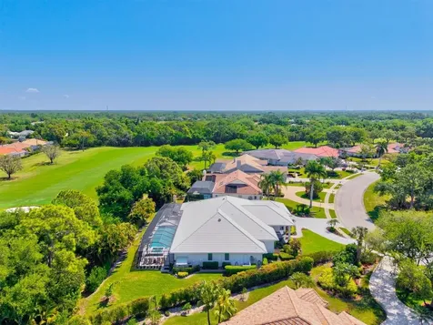 7305 Links Court Sarasota FL 34243