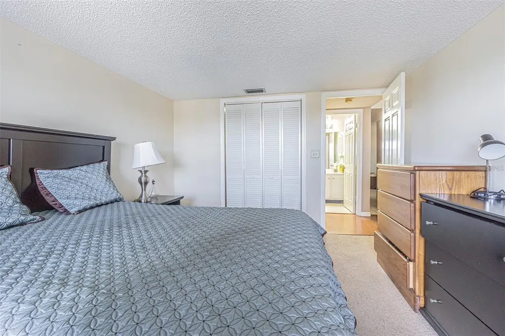 14820 Rue De Bayonne Clearwater FL 33762