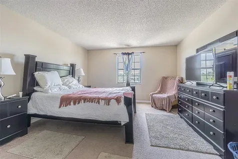 14820 Rue De Bayonne Clearwater FL 33762