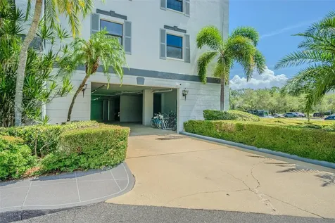 14820 Rue De Bayonne Clearwater FL 33762