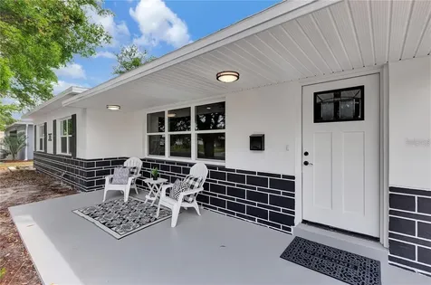 6660 17th Lane N St Petersburg FL 33702