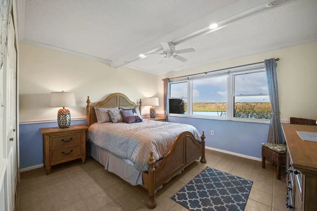 4300 Baywood Boulevard Mount Dora FL 32757