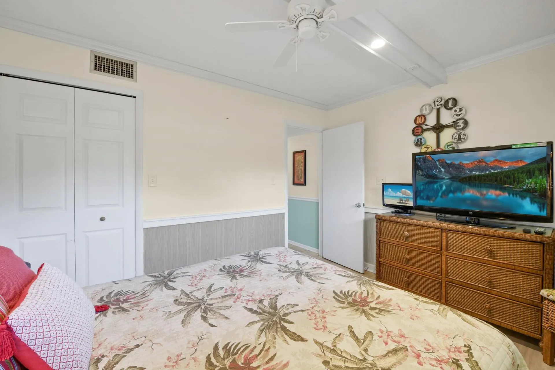 4300 Baywood Boulevard Mount Dora FL 32757