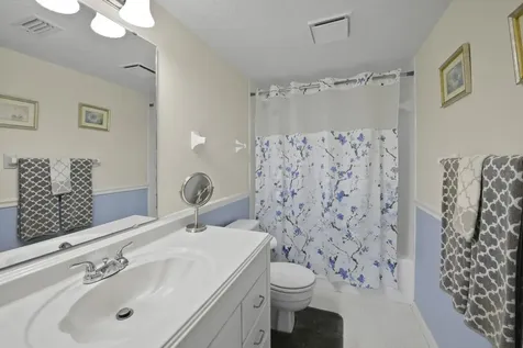4300 Baywood Boulevard Mount Dora FL 32757