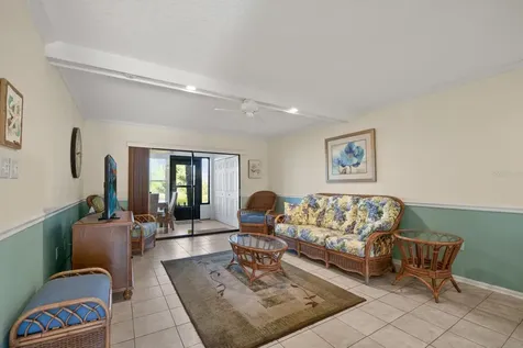 4300 Baywood Boulevard Mount Dora FL 32757