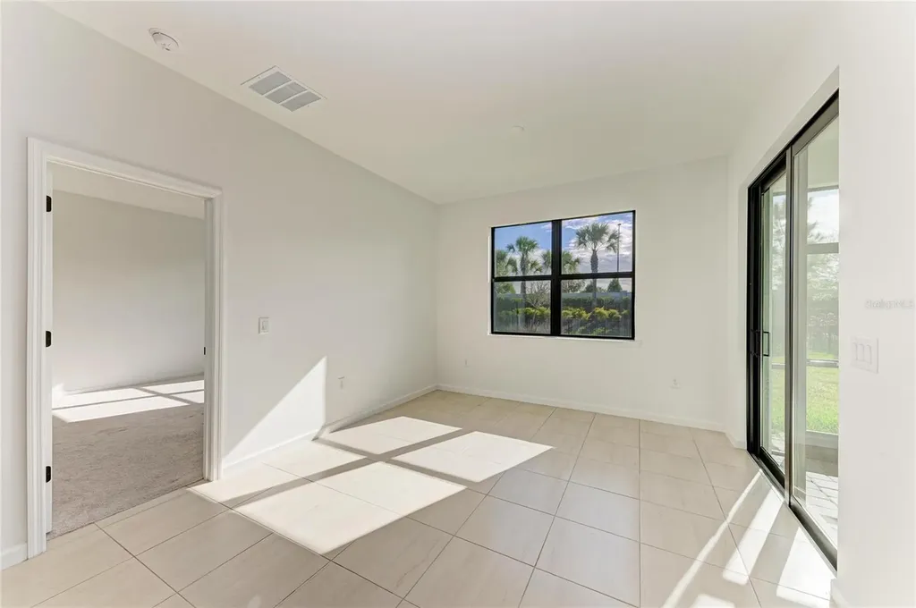 5637 Silverside Pine Court Bradenton FL 34211