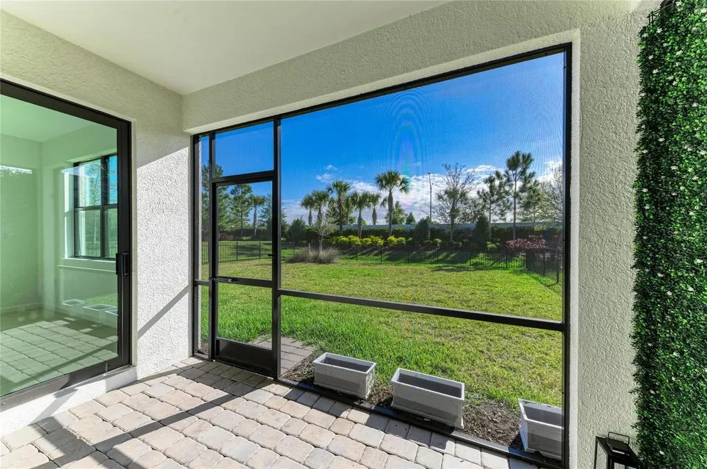 5637 Silverside Pine Court Bradenton FL 34211