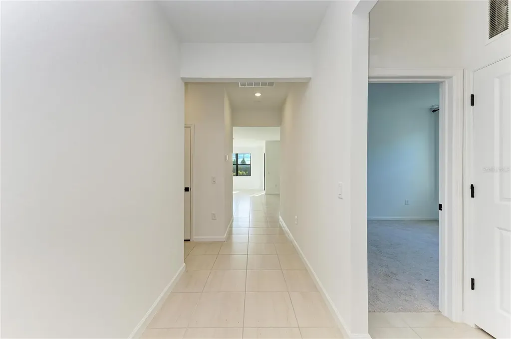 5637 Silverside Pine Court Bradenton FL 34211