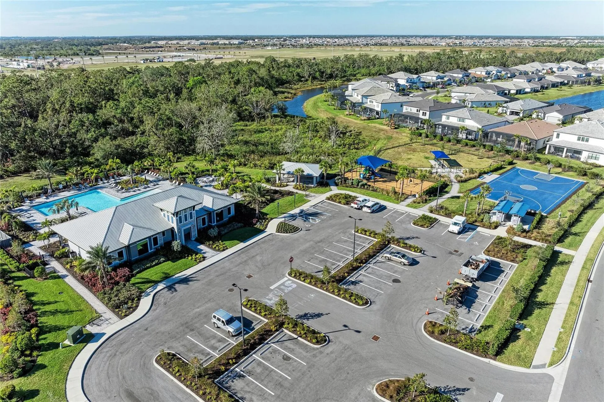 5637 Silverside Pine Court Bradenton FL 34211