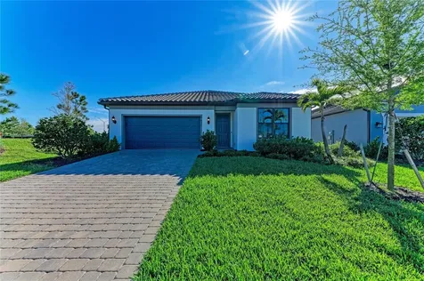 5637 Silverside Pine Court Bradenton FL 34211