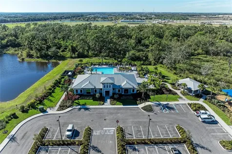 5637 Silverside Pine Court Bradenton FL 34211
