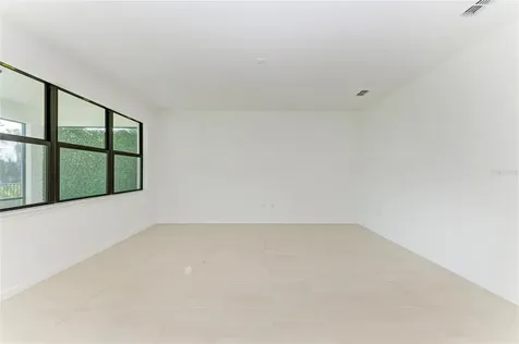 5637 Silverside Pine Court Bradenton FL 34211