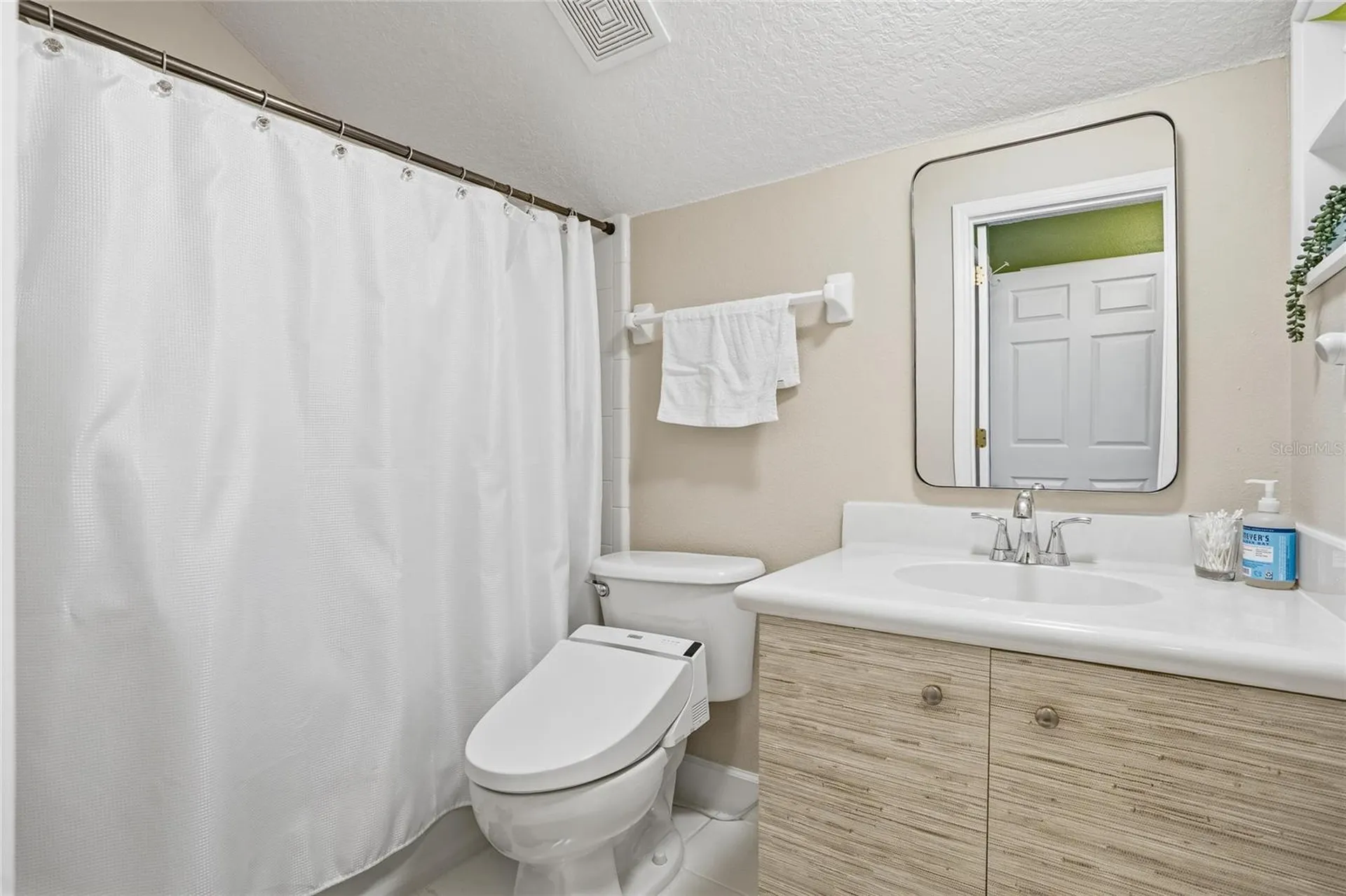 1307 Crepe Myrtle Lane Port Orange FL 32128