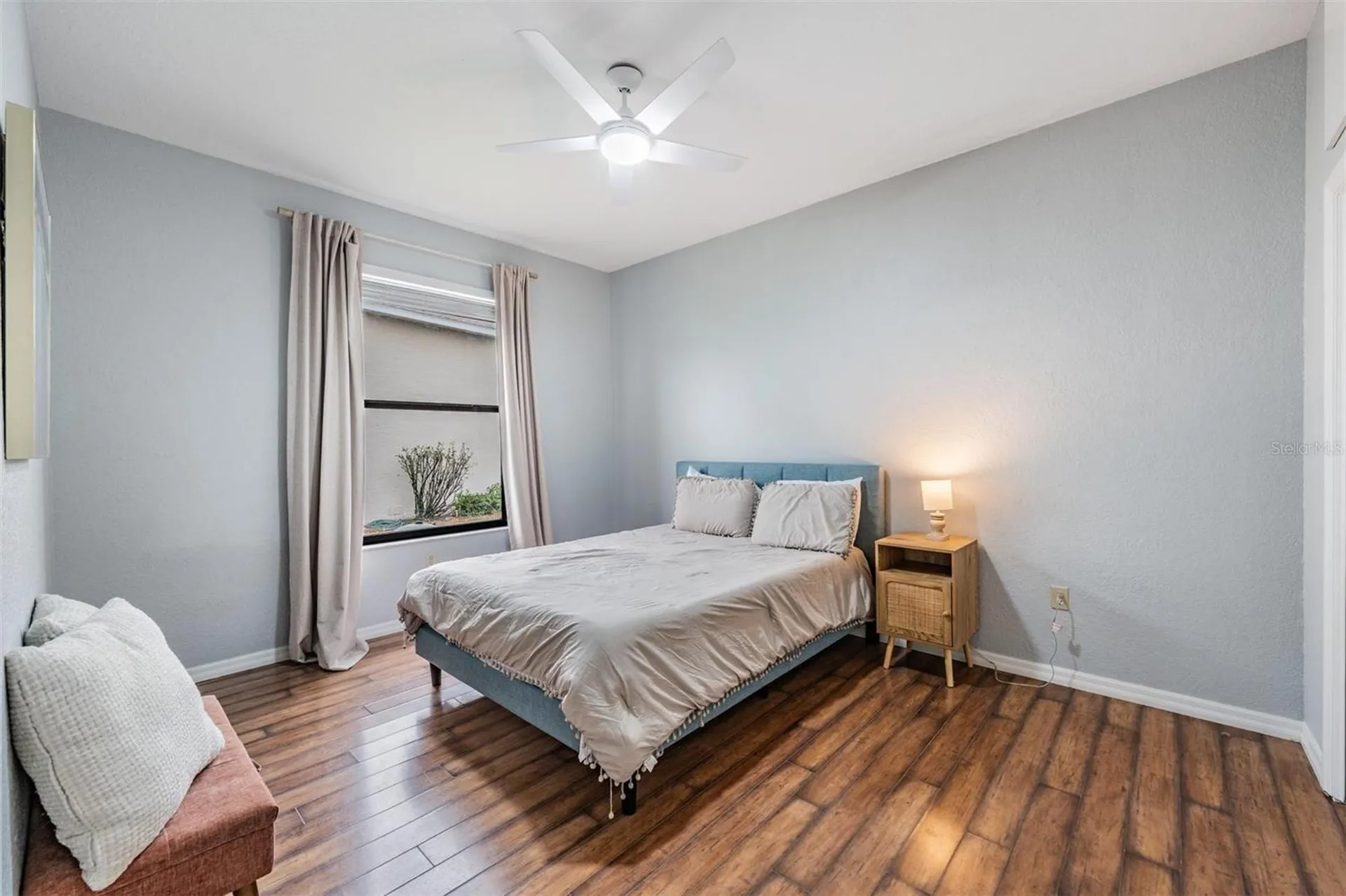 821 Greenview Drive Apollo Beach FL 33572