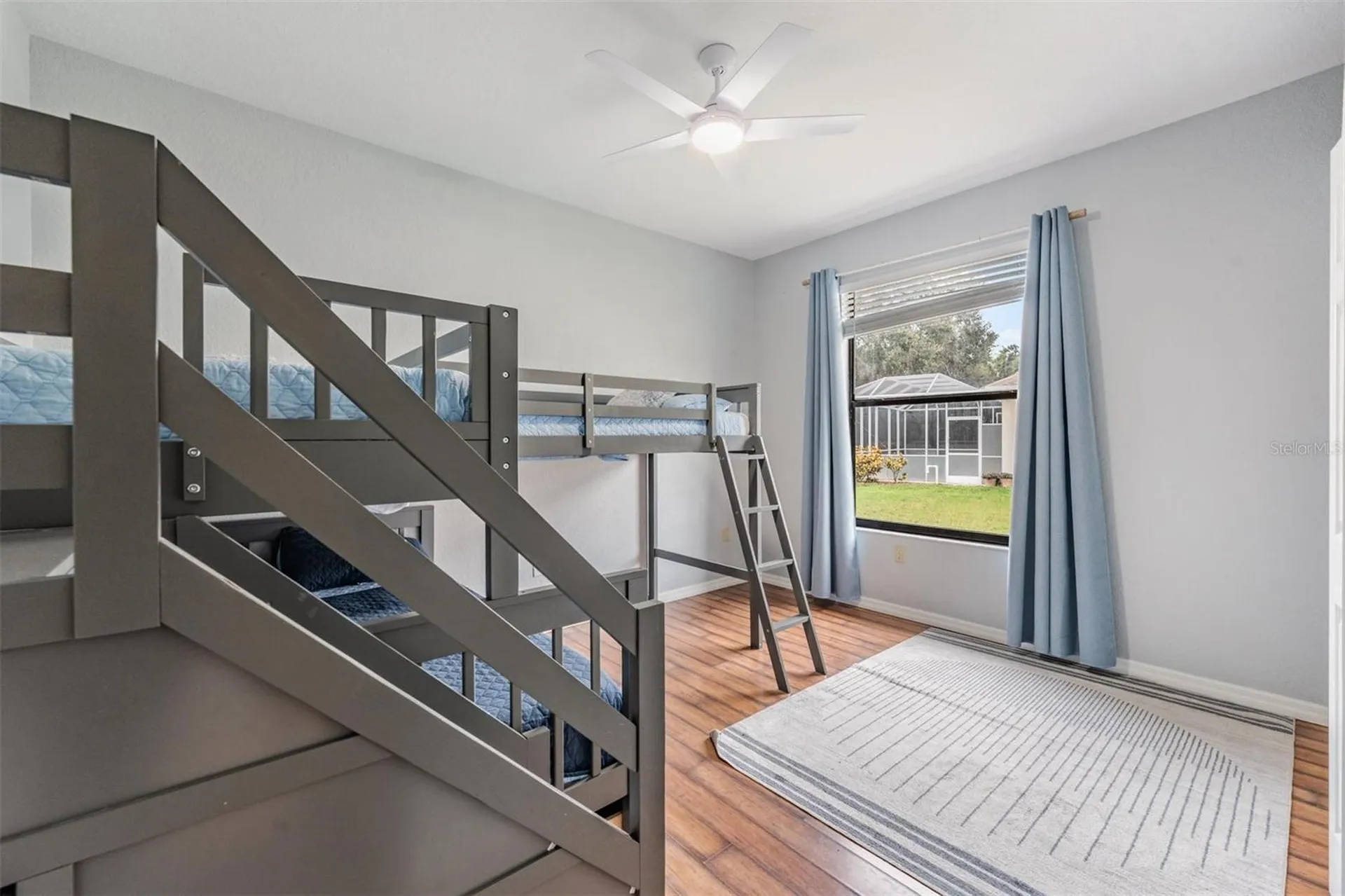 821 Greenview Drive Apollo Beach FL 33572