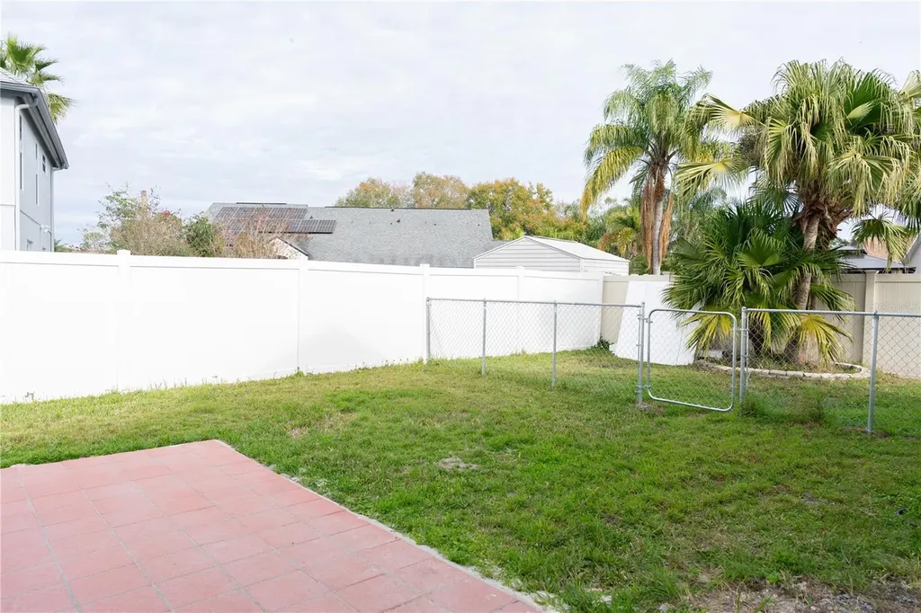 2319 Island Club Way Orlando FL 32822