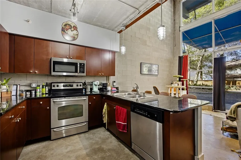 2515 SW 35th Place Gainesville FL 32608