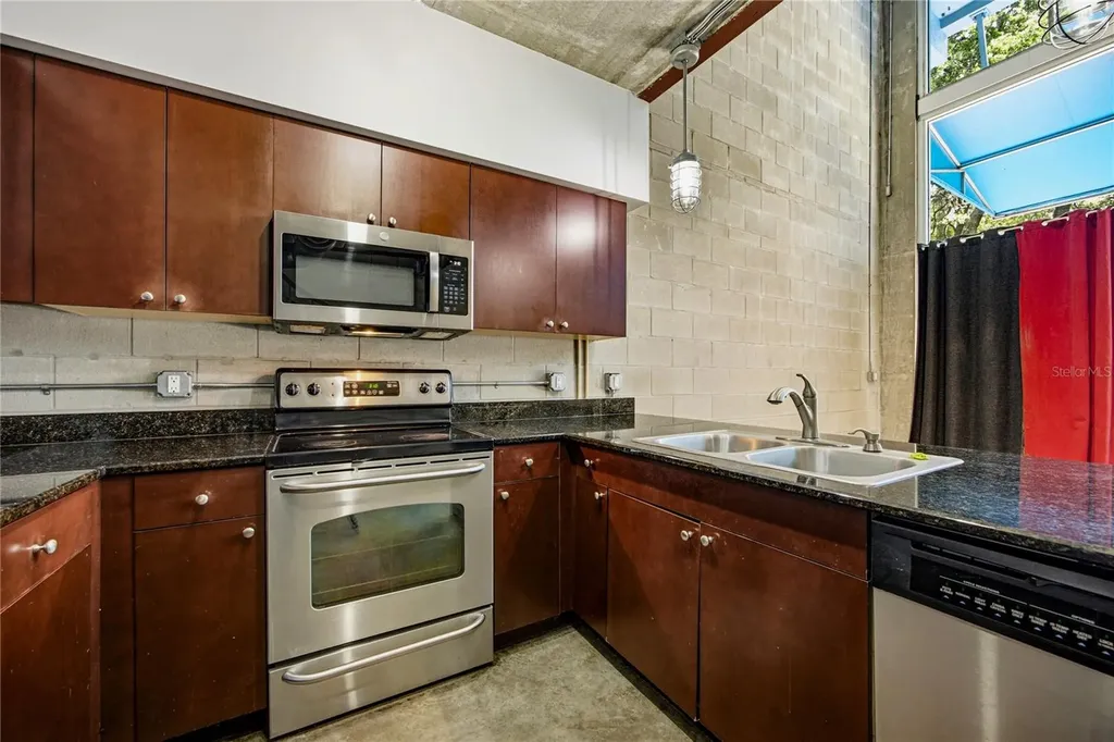 2515 SW 35th Place Gainesville FL 32608