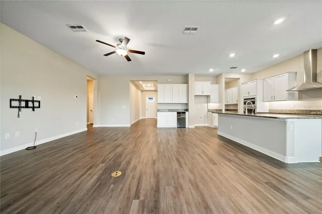 31875 Magna Gulf Loop San Antonio FL 33756