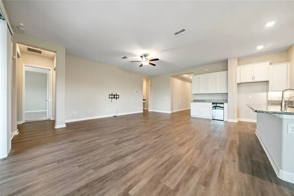 31875 Magna Gulf Loop San Antonio FL 33756