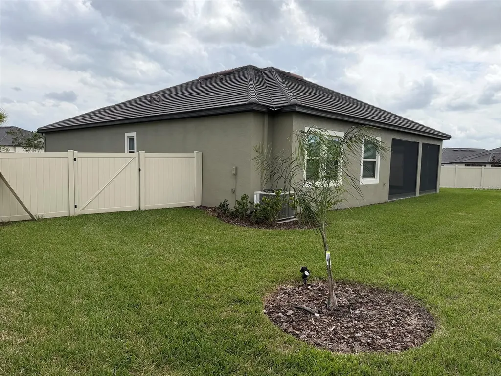 31875 Magna Gulf Loop San Antonio FL 33756