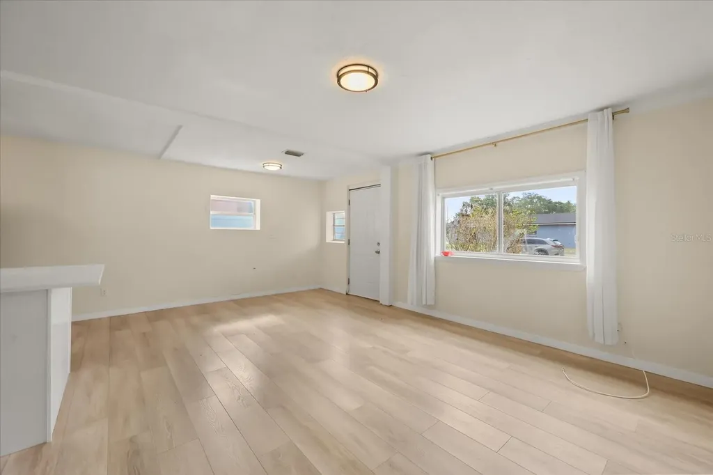 4073 Nimons Street Orlando FL 32811