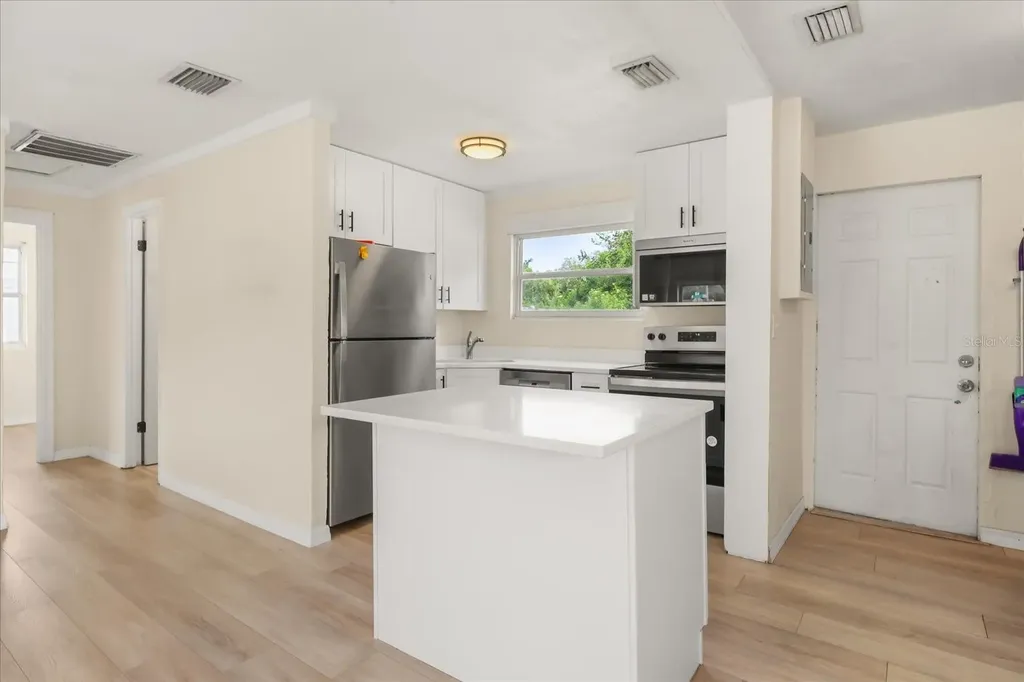4073 Nimons Street Orlando FL 32811