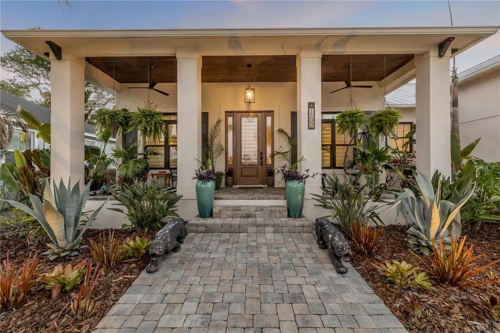 1502 Saxon Drive New Smyrna Beach FL 32169