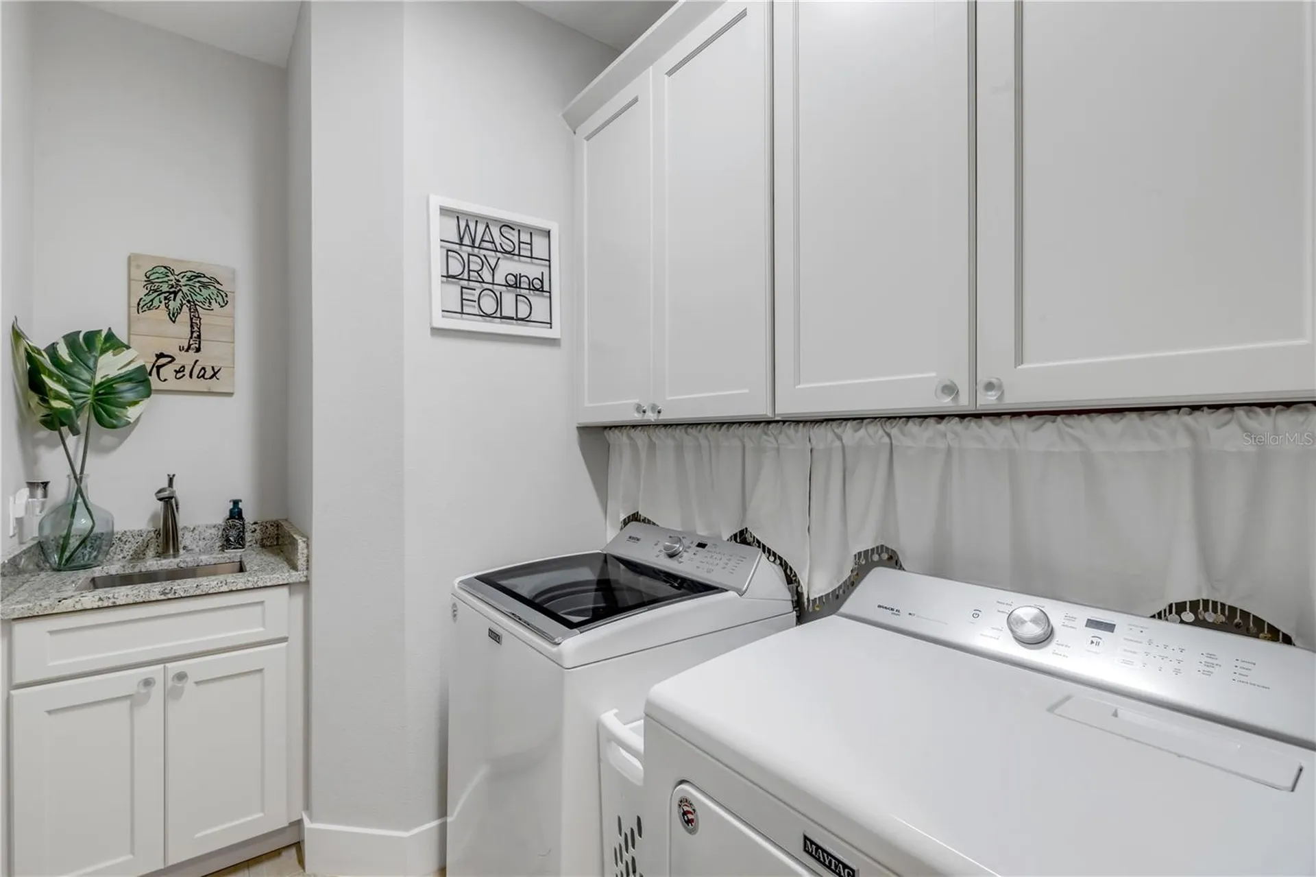 1502 Saxon Drive New Smyrna Beach FL 32169
