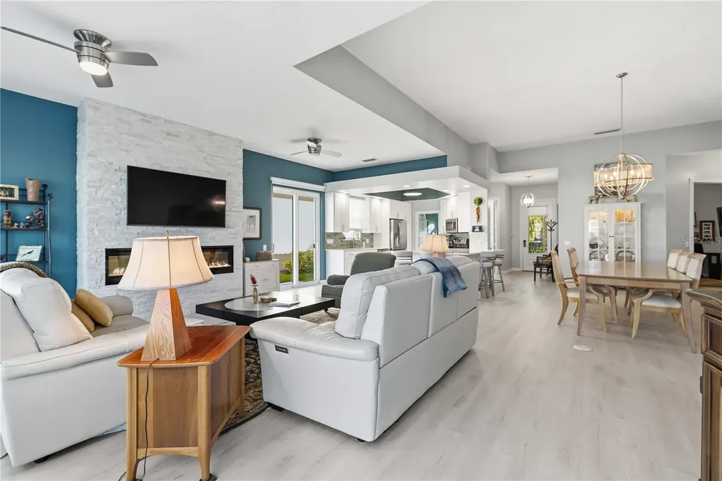 5696 Ferrara Drive Sarasota FL 34238