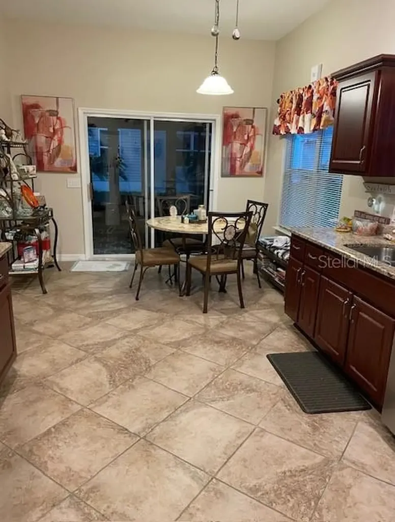 313 Gonzales Place Lady Lake FL 32159