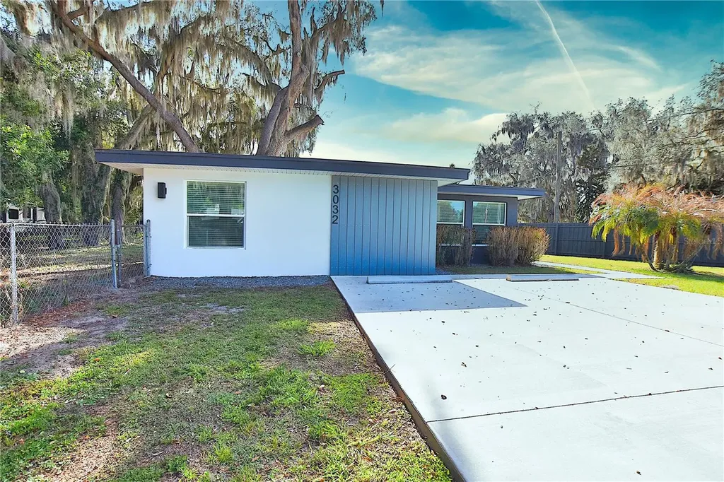 3032 Spirit Lake Drive Winter Haven FL 33880