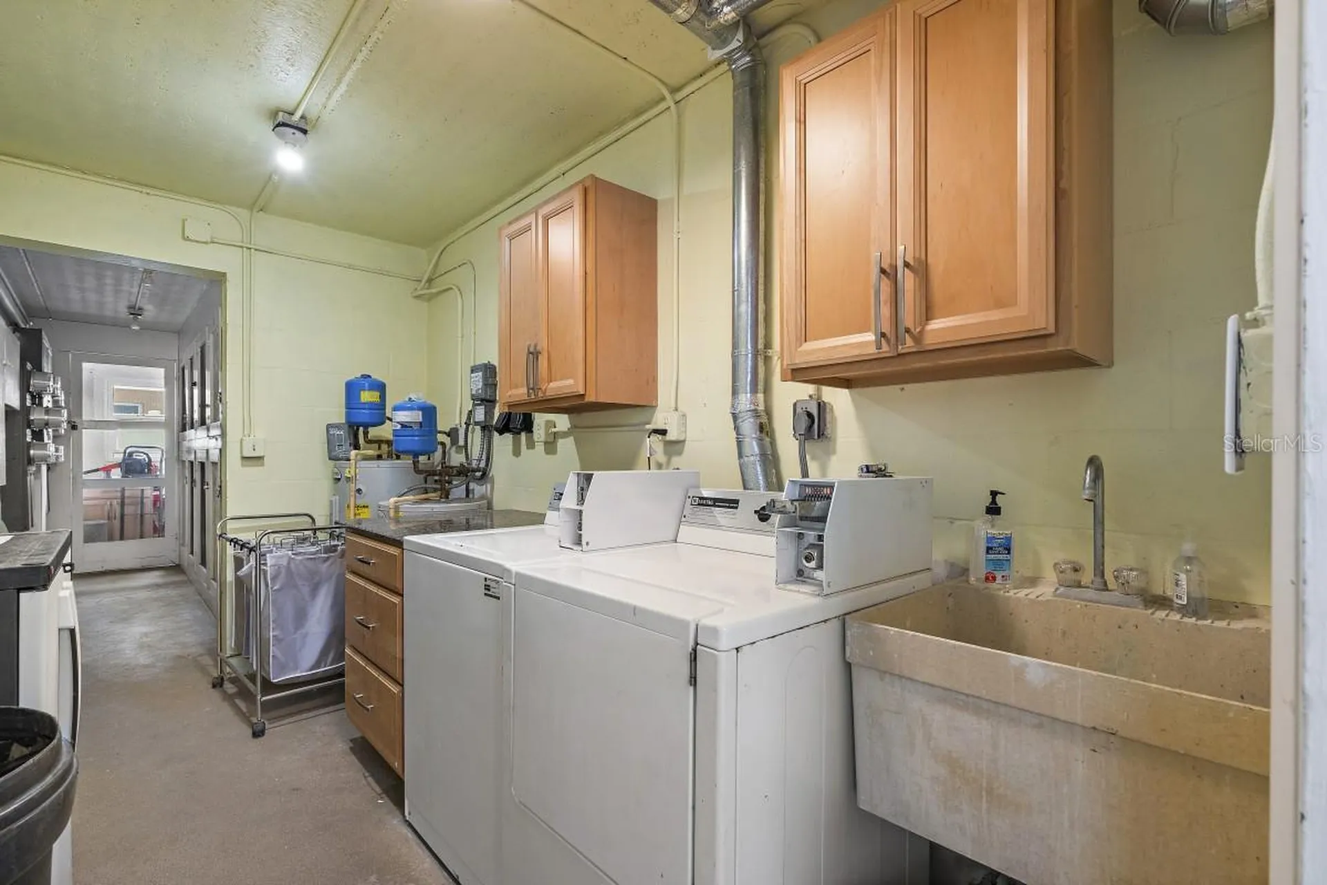 11440 1st Street E Treasure Island FL 33706
