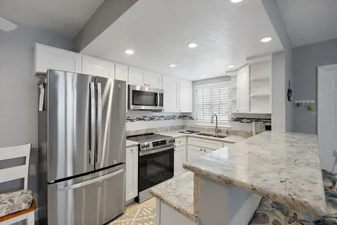 11440 1st Street E Treasure Island FL 33706
