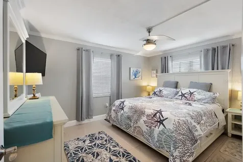 11440 1st Street E Treasure Island FL 33706