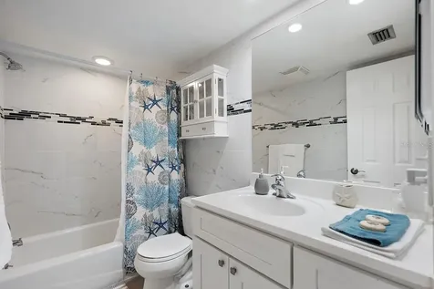 11440 1st Street E Treasure Island FL 33706