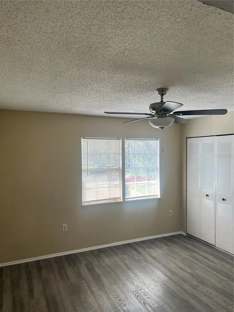14470 Reuter Strasse Circle Tampa FL 33613