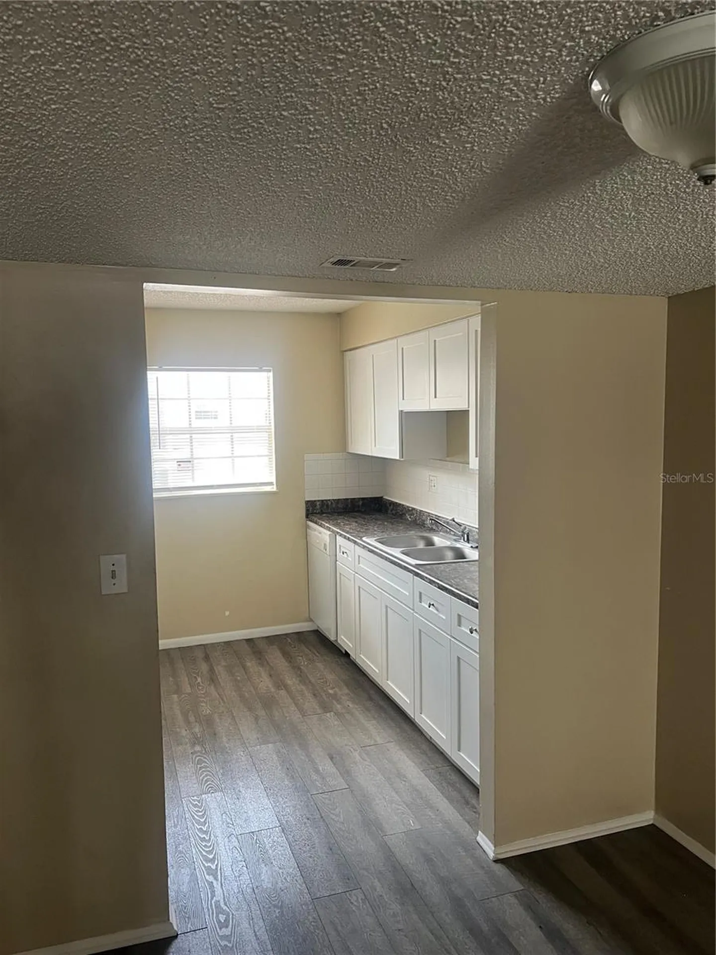 14470 Reuter Strasse Circle Tampa FL 33613
