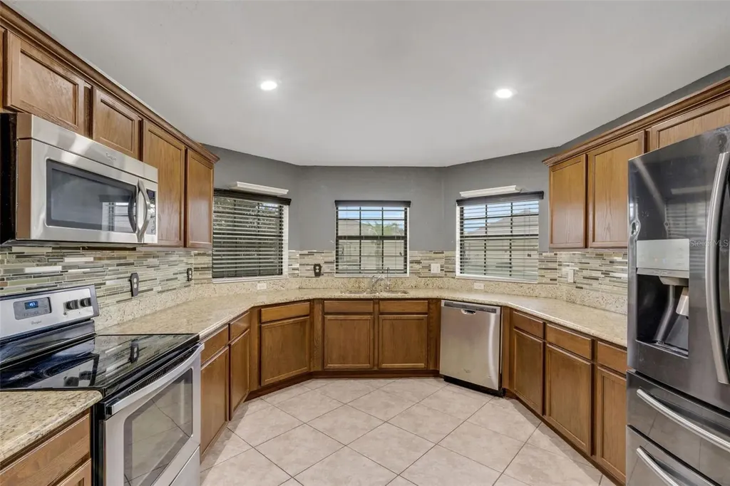 1712 Charmi Drive Lakeland FL 33810