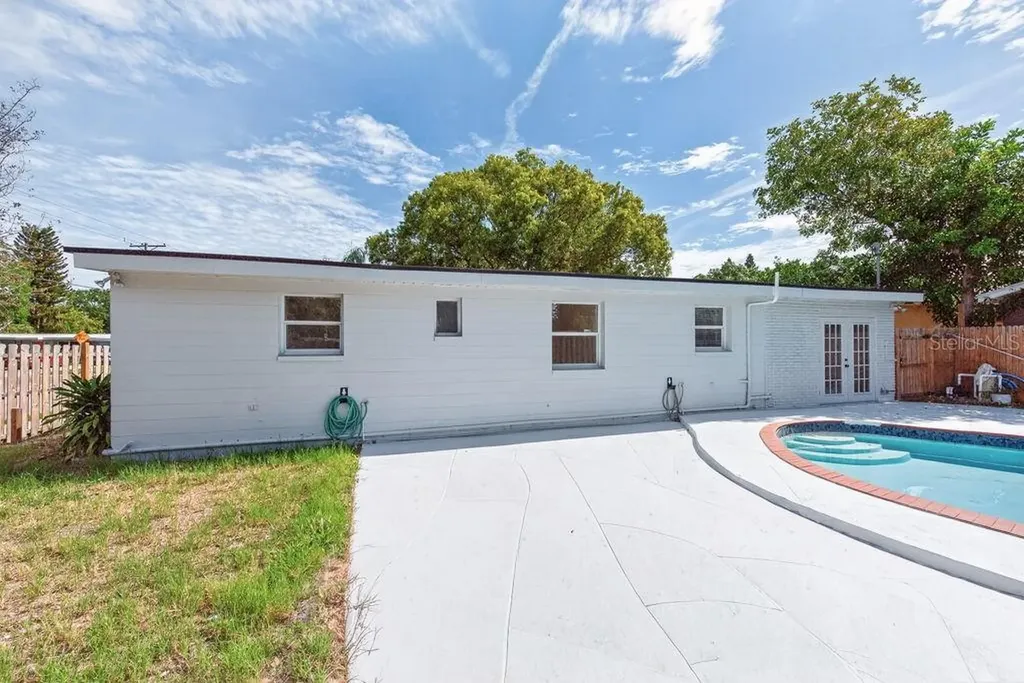 4016 W Montgomery Terrace Tampa FL 33616