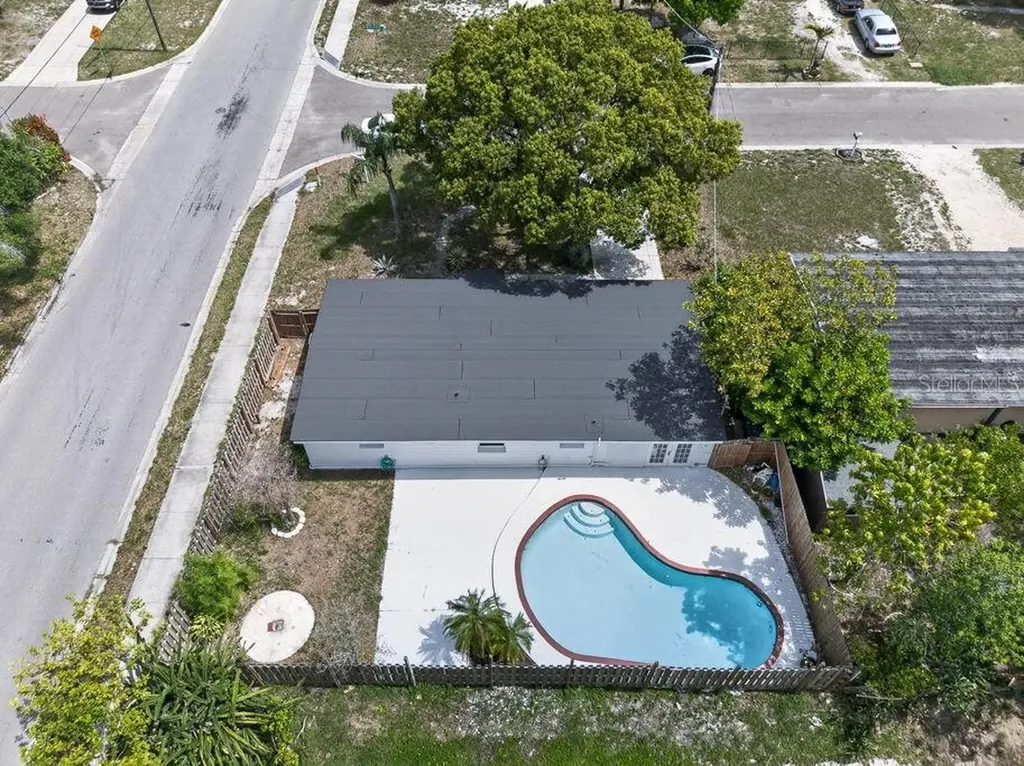 4016 W Montgomery Terrace Tampa FL 33616