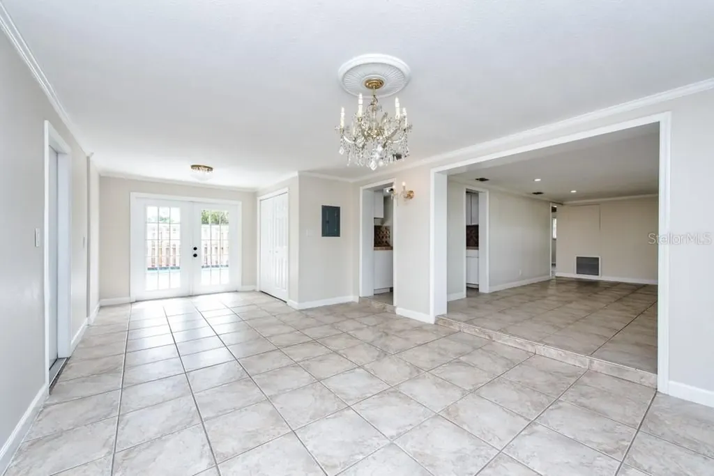 4016 W Montgomery Terrace Tampa FL 33616