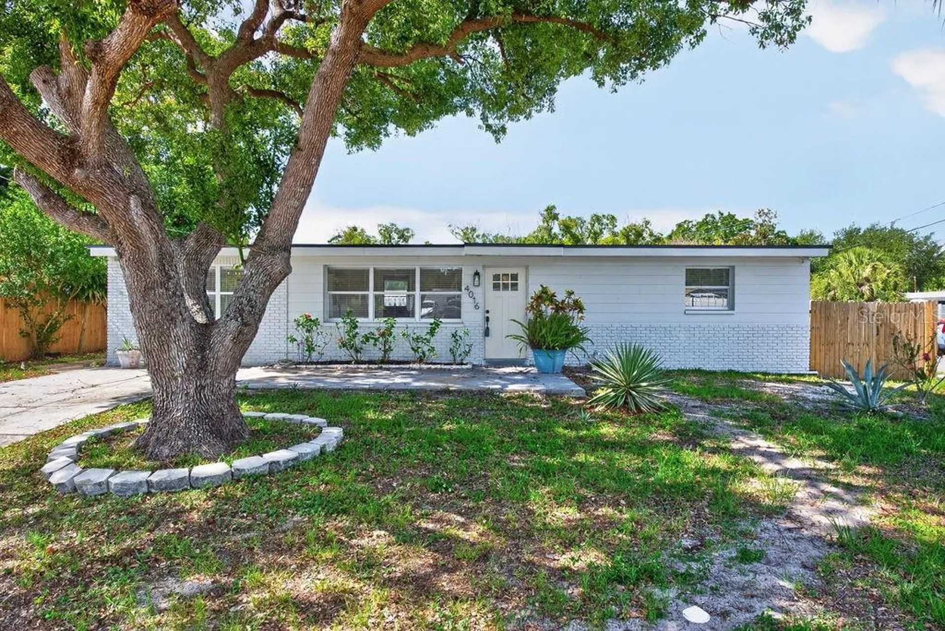 4016 W Montgomery Terrace Tampa FL 33616